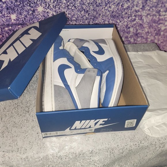 Air Jordan 1 Retro High OG - Picture 2 of 7